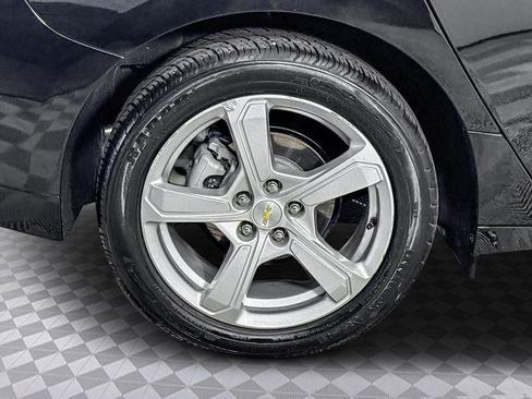 Used 2018 Chevrolet Volt LT image 33