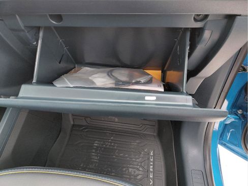 New 2026 Ford Maverick Lobo image 12