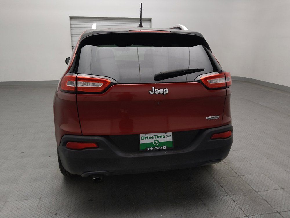 Used 2016 Jeep Cherokee Latitude FWD image 6