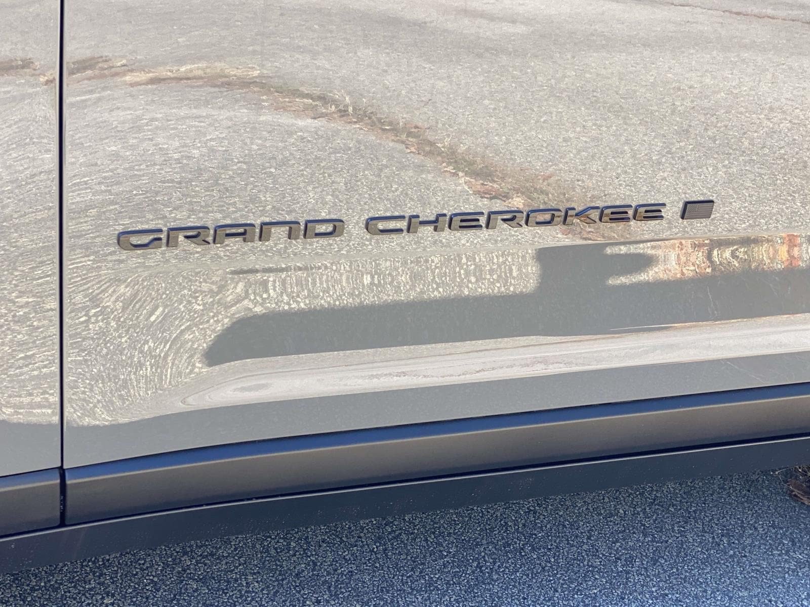 New 2027 Jeep Grand Cherokee Altitude RWD image 6