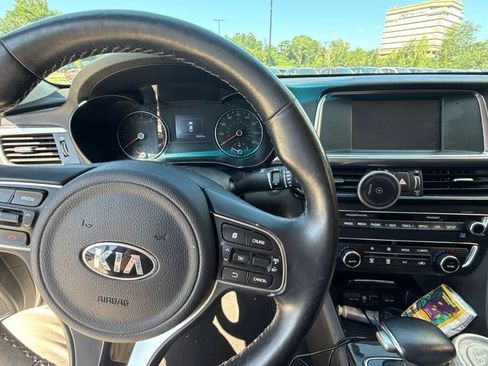 Used 2017 Kia Optima EX FWD image 15