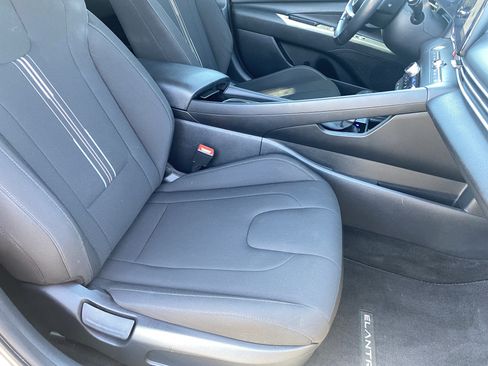 Certified 2023 Hyundai Elantra SEL w/ Convenience Package FWD image 10