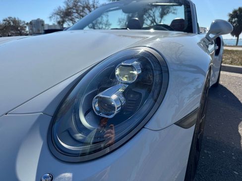 Used 2015 Porsche 911 Turbo S AWD/4WD image 61