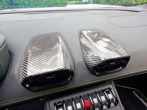 Used 2021 Lamborghini Huracan EVO RWD image 68