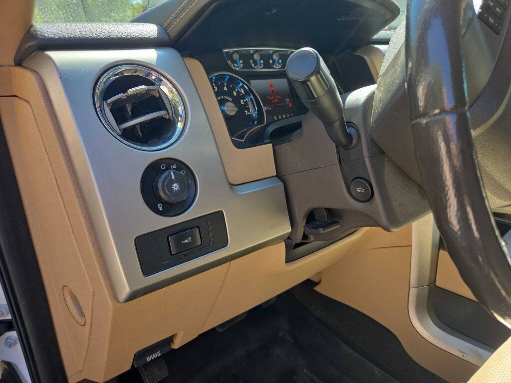 Used 2013 Ford F150 Lariat w/ Luxury Equipment Group RWD image 35