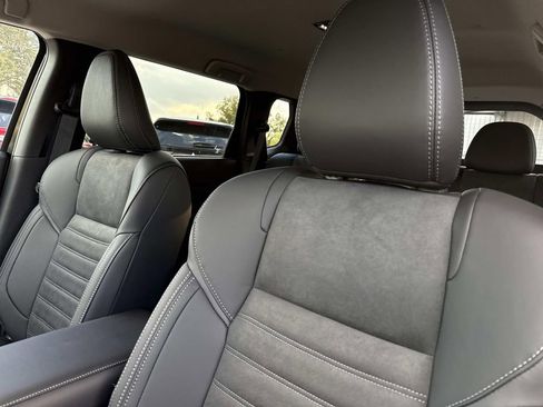 New 2026 Mitsubishi Outlander SE FWD image 22