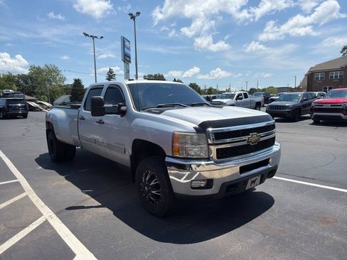 Used 2011 Chevrolet Silverado 3500 LT w/ Interior Plus Package AWD/4WD image 1