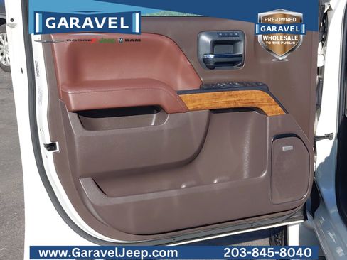 Used 2015 Chevrolet Silverado 1500 High Country w/ High Country Premium Package image 23