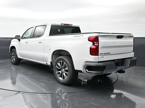 Used 2024 Chevrolet Silverado 1500 LT AWD/4WD image 8