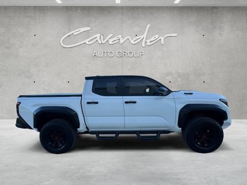 Used 2026 Toyota Tacoma TRD Pro AWD/4WD image 17