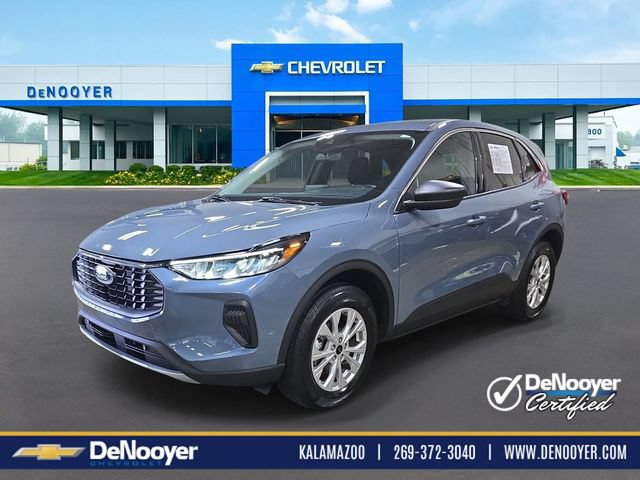 Used 2024 Ford Escape Active AWD/4WD image 1