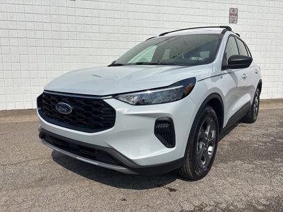 New 2025 Ford Escape ST-Line w/ Equipment Group 301A