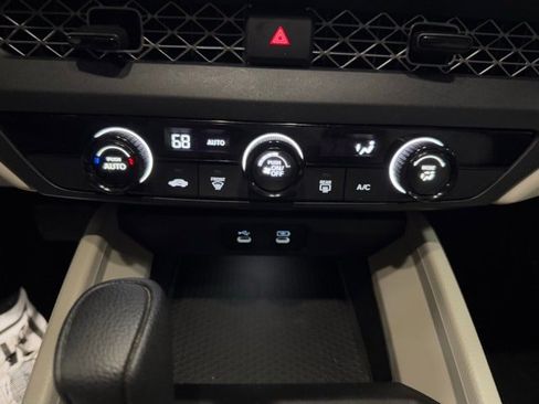 Used 2023 Honda Accord LX image 15