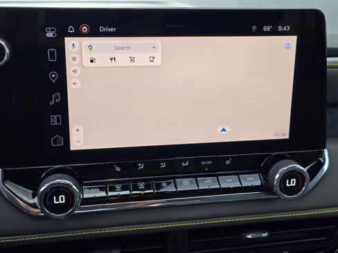 Used 2024 Chevrolet Colorado ZR2 w/ Safety Package image 18