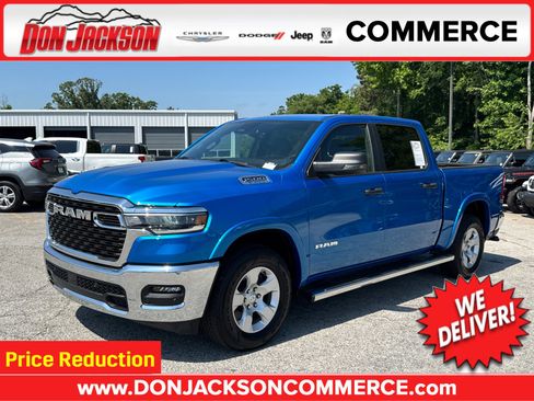 Used 2025 RAM 1500 Big Horn AWD/4WD image 1