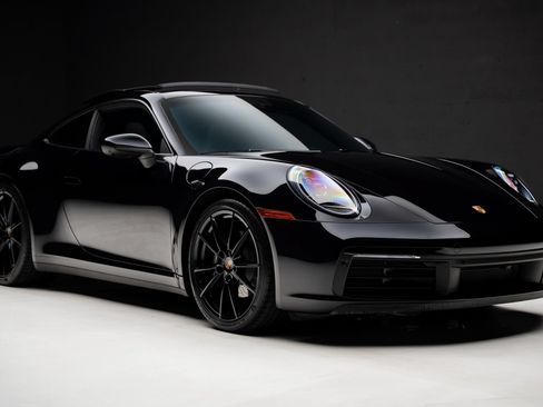 Used 2024 Porsche 911 Carrera 4 AWD/4WD image 86
