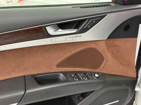 Used 2013 Audi A8 3.0T image 26