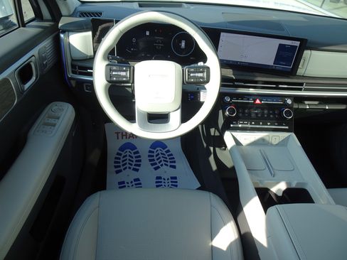 Used 2025 Hyundai Santa Fe Calligraphy image 14