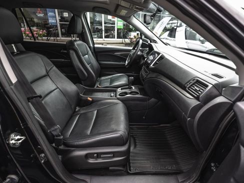 Used 2017 Honda Pilot EX-L image 29
