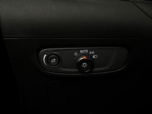 Used 2025 Buick Encore GX Preferred FWD image 20