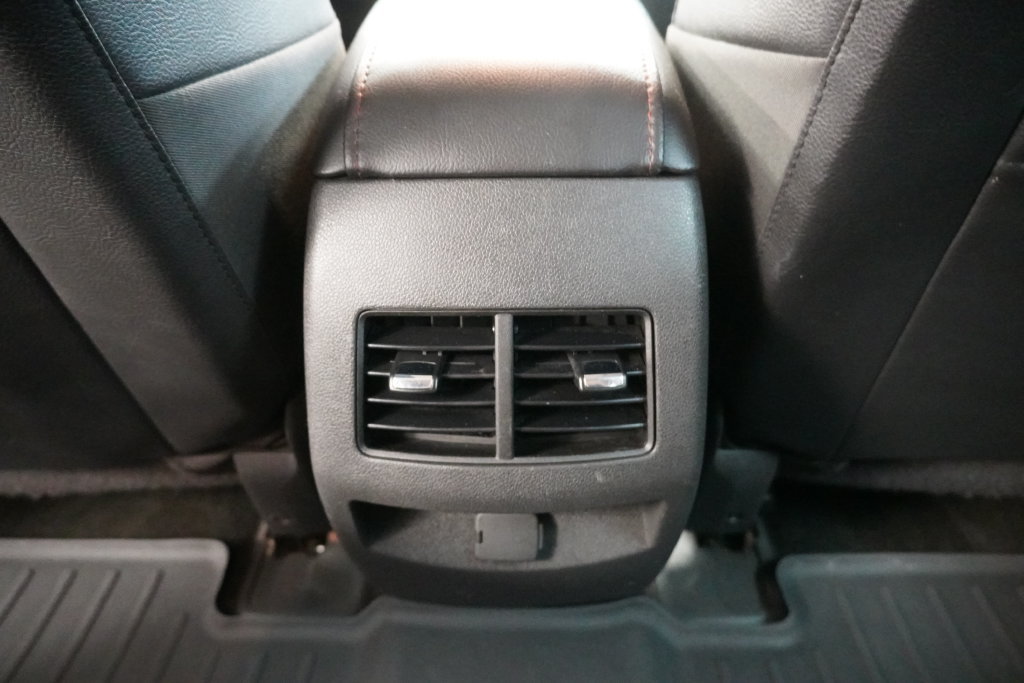 Used 2014 Ford Edge Limited FWD image 28