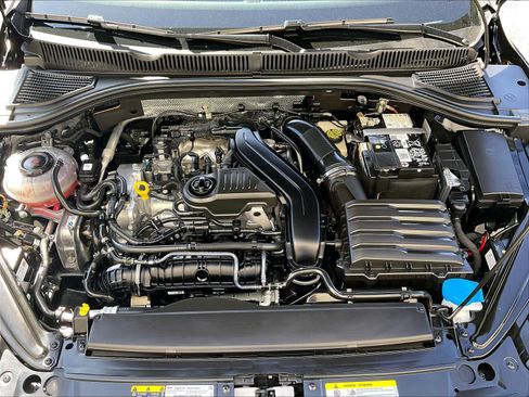 Certified 2024 Volkswagen Jetta Sport FWD image 9