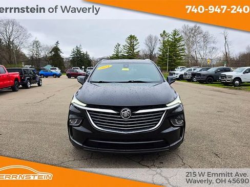Used 2024 Buick Enclave Premium image 2