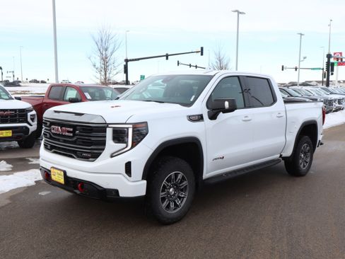 Certified 2024 GMC Sierra 1500 AT4 w/ Technology Package image 3