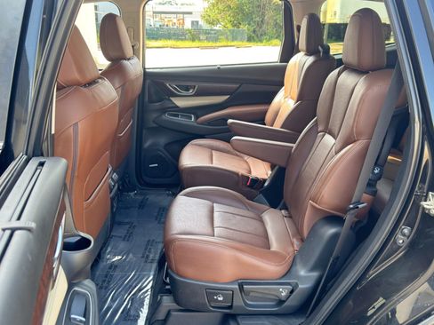 Used 2019 Subaru Ascent Touring AWD/4WD image 44