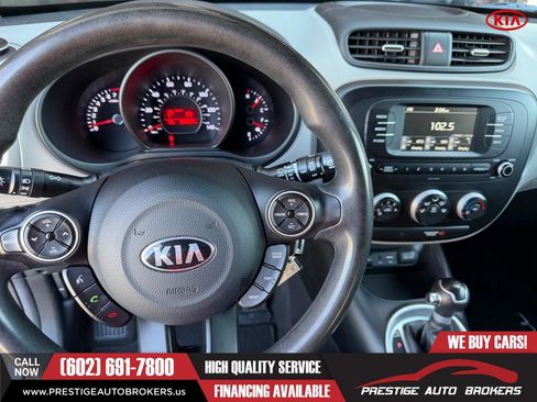 Used 2017 Kia Soul FWD image 25
