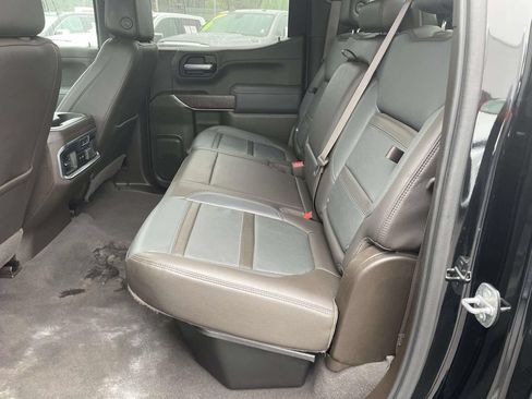 Used 2021 GMC Sierra 1500 Denali w/ Denali Ultimate Package AWD/4WD image 9