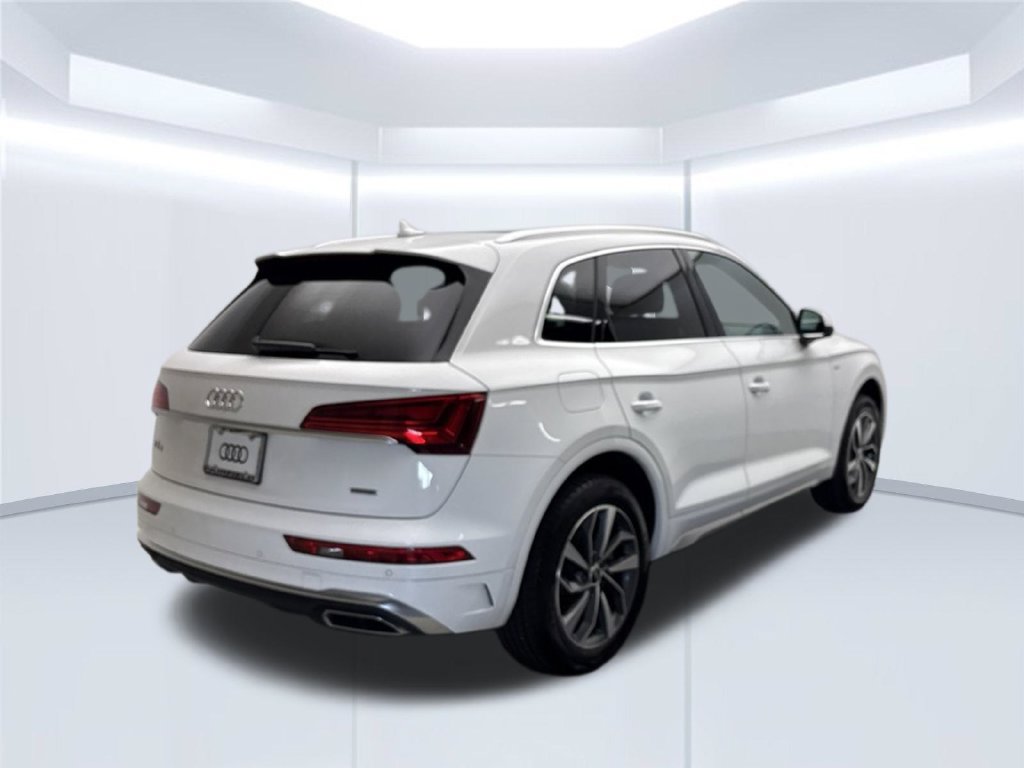 Certified 2023 Audi Q5 2.0T Premium w/ Convenience Package AWD/4WD image 9