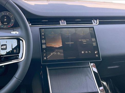 New 2026 Land Rover Range Rover Evoque S AWD/4WD image 11