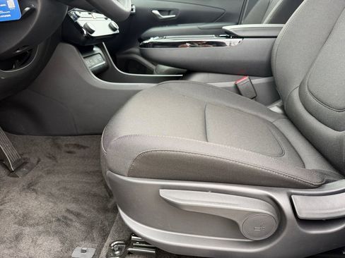New 2026 Hyundai Tucson Blue SE AWD/4WD image 11
