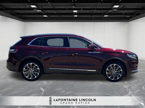 Used 2023 Lincoln Nautilus Reserve w/ Equipment Group 201A AWD/4WD image 6