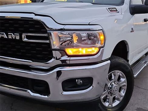 Certified 2023 RAM 2500 Big Horn w/ Level 1 Equipment Group image 11