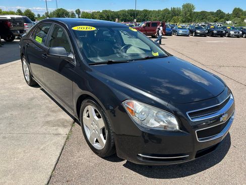 Used 2010 Chevrolet Malibu LT w/ HFV6 Engine Package FWD image 3