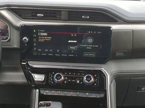 Used 2024 GMC Sierra 1500 Denali image 17