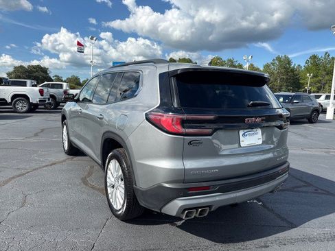 Used 2026 GMC Acadia Elevation w/ Elevation Premium Package FWD image 5
