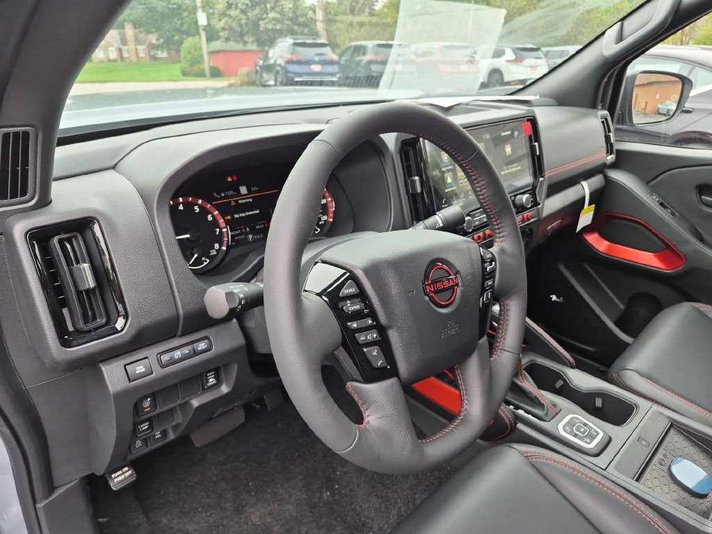 New 2027 Nissan Frontier PRO-4X w/ Pro Premium Package AWD/4WD image 5