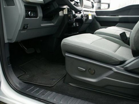 New 2026 Ford F350 XLT w/ 360-Degree Camera Package image 18