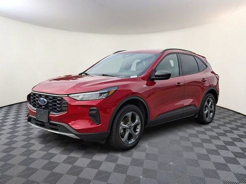 Used 2025 Ford Escape ST-Line AWD/4WD image 3