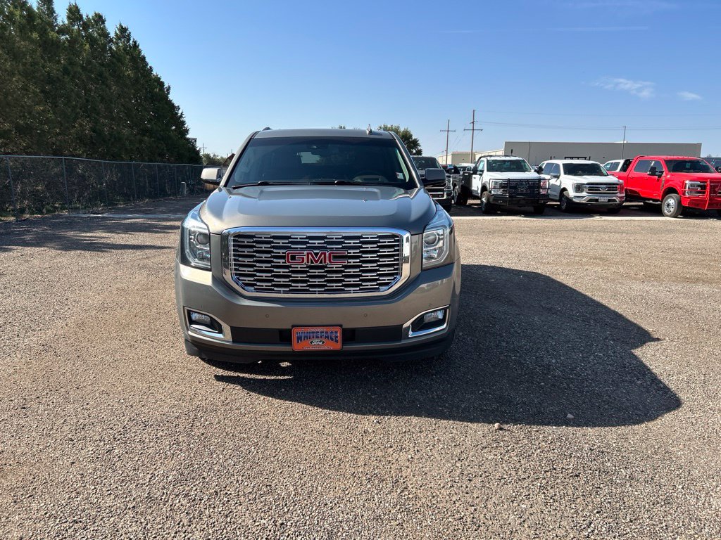 Used 2019 GMC Yukon XL Denali AWD/4WD image 9