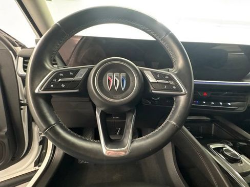 Used 2024 Buick Envision Preferred AWD/4WD image 18