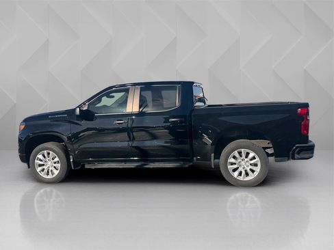 Used 2023 Chevrolet Silverado 1500 Custom image 8