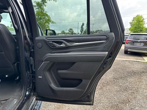 Used 2021 GMC Yukon Denali RWD image 30