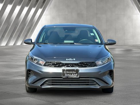 Used 2024 Kia Forte LXS w/ LXS Technology Package FWD image 8