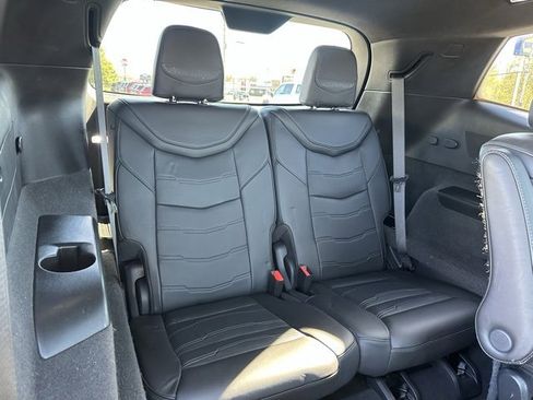 Used 2020 Cadillac XT6 Premium Luxury w/ Platinum Package image 14