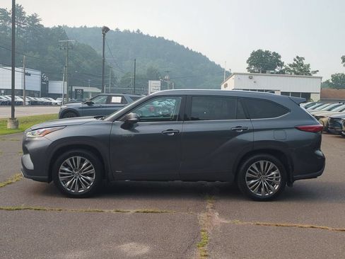 Used 2020 Toyota Highlander Platinum AWD/4WD image 7