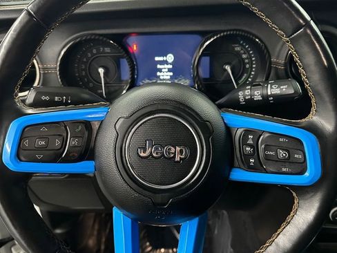 Used 2022 Jeep Wrangler Unlimited Sahara image 16